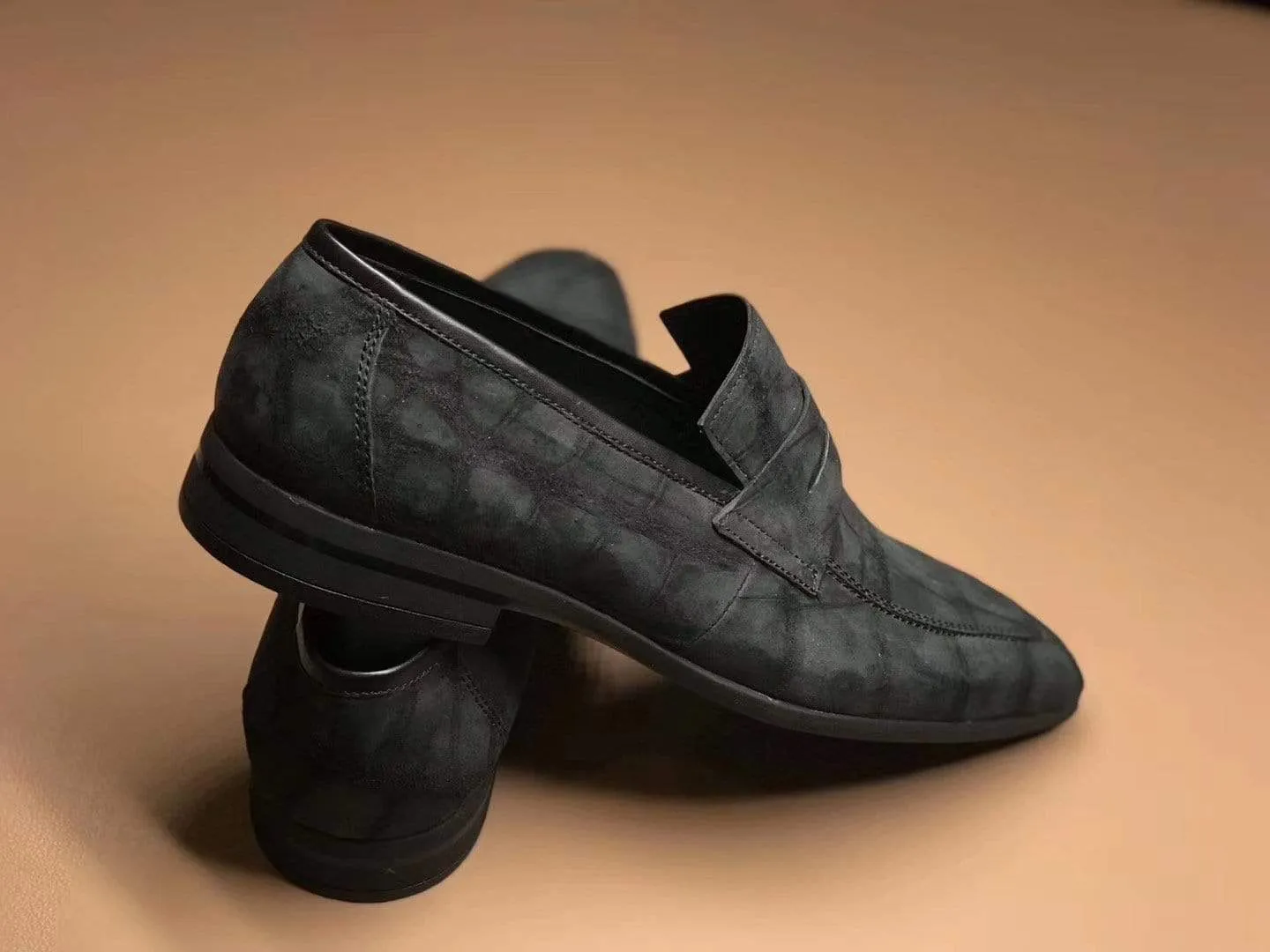 Crocodile Shoes Classic Sanded Genuine Crocodile Leather Slip On loafers driving shoes Grey Denise Loafers