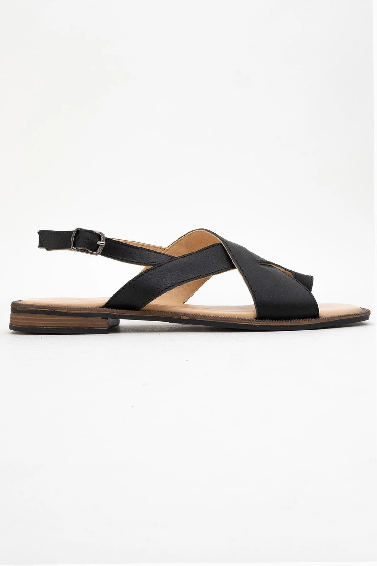Oshkosh Sandals Louna Leather Thong Sandals (Women)
