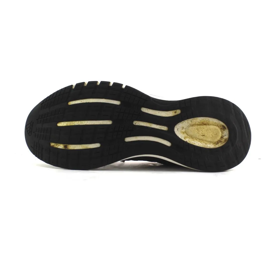 On The Roger Clubhouse Shoes ADIDAS DURAMO 6