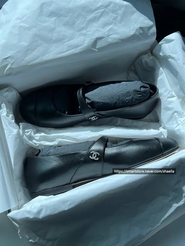 Comfortable Flat Leather Shoes Mary Jane Lambskin Ballerina Flat Black Chanel