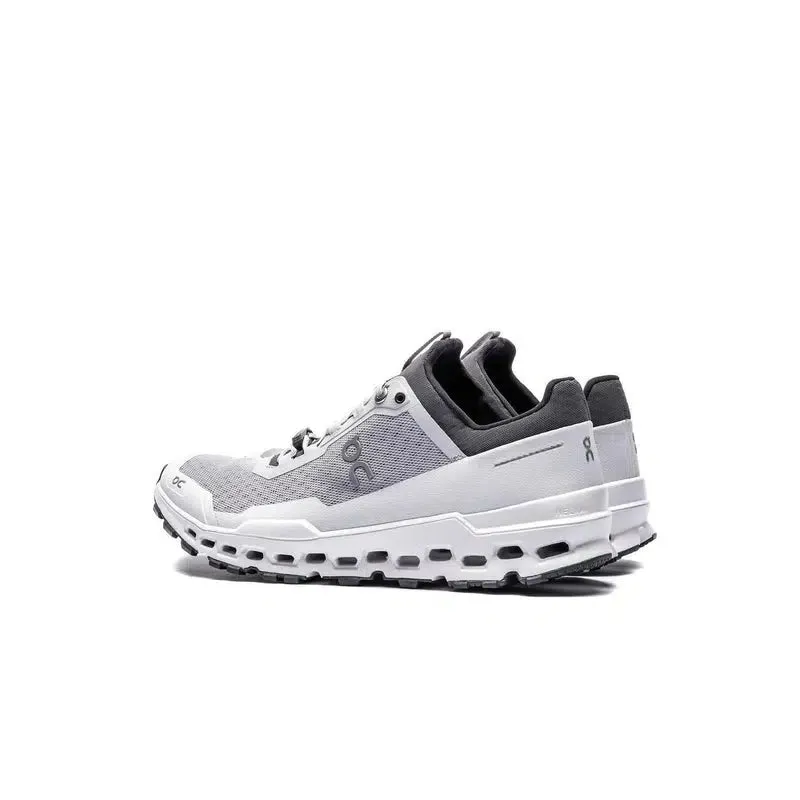 Men's CloudUltra Trail Running Shoe Size Guide