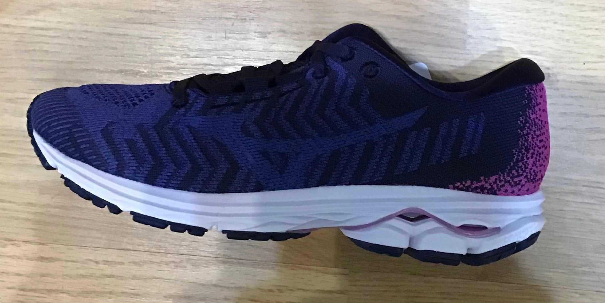Running Shoe Test Mizuno womens Waveknit Rider 3