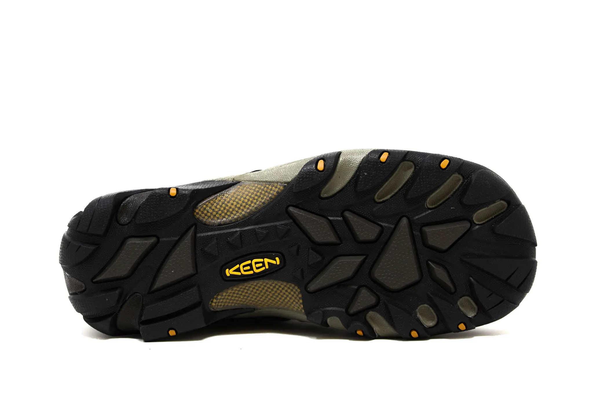 KEEN. VOYAGEUR Hiking Shoes For Mount Kinabalu