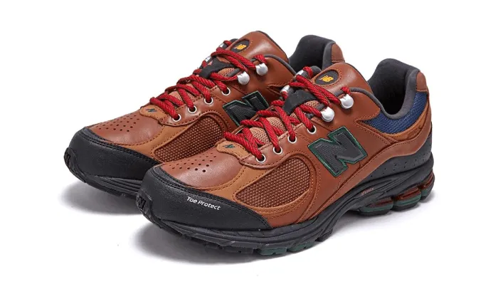 X Ultra 360 Hiking Shoes New Balance 2002R Hiking Brown