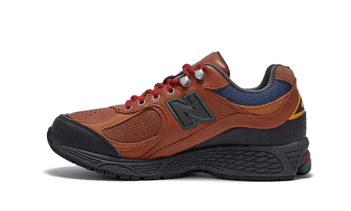 Best Walking And Hiking Shoes New Balance 2002R Hiking Brown