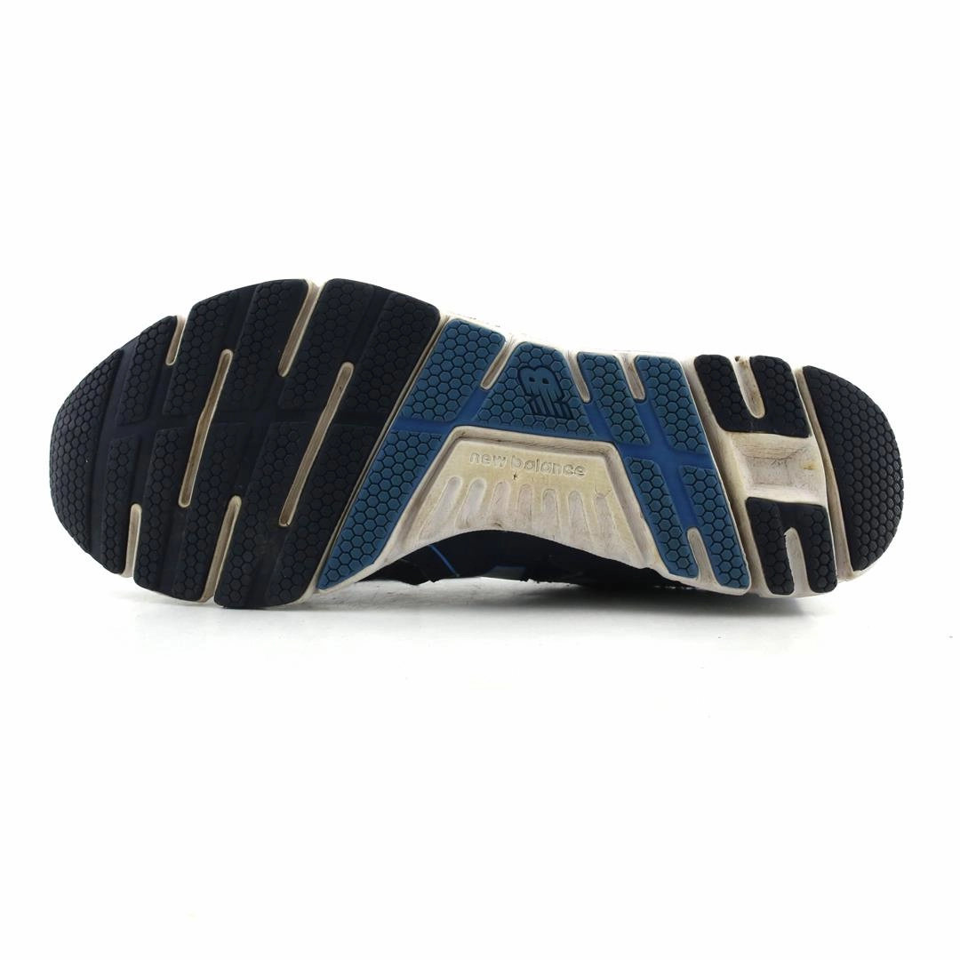 NEW BALANCE 630V5 White And Grey New Balance