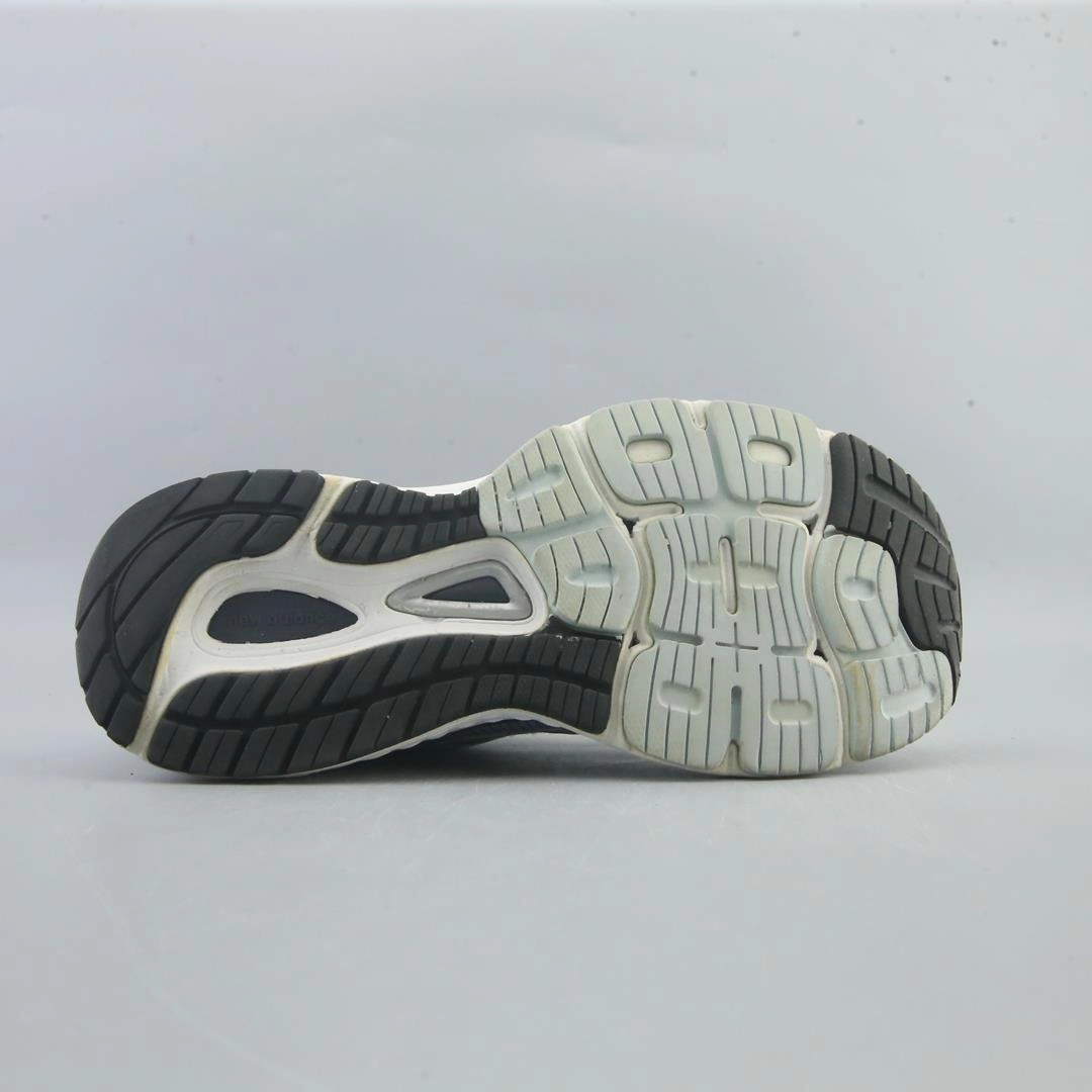 574 New Balance Sport NEW BALANCE 880V9