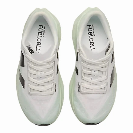 New Balance Core 3 In Woven Short New Balance Women's Fuel Cell Rebel v4 Everyday Running Shoe - Clay Ash