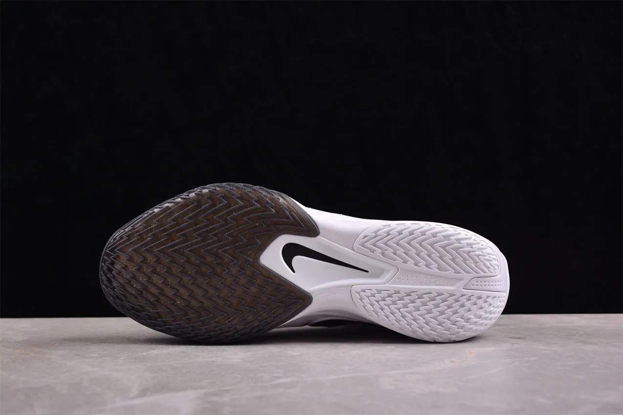 Nk Air Zoom G.T.Cut 3 EP Nike Sb Stefan Janoski Shoes