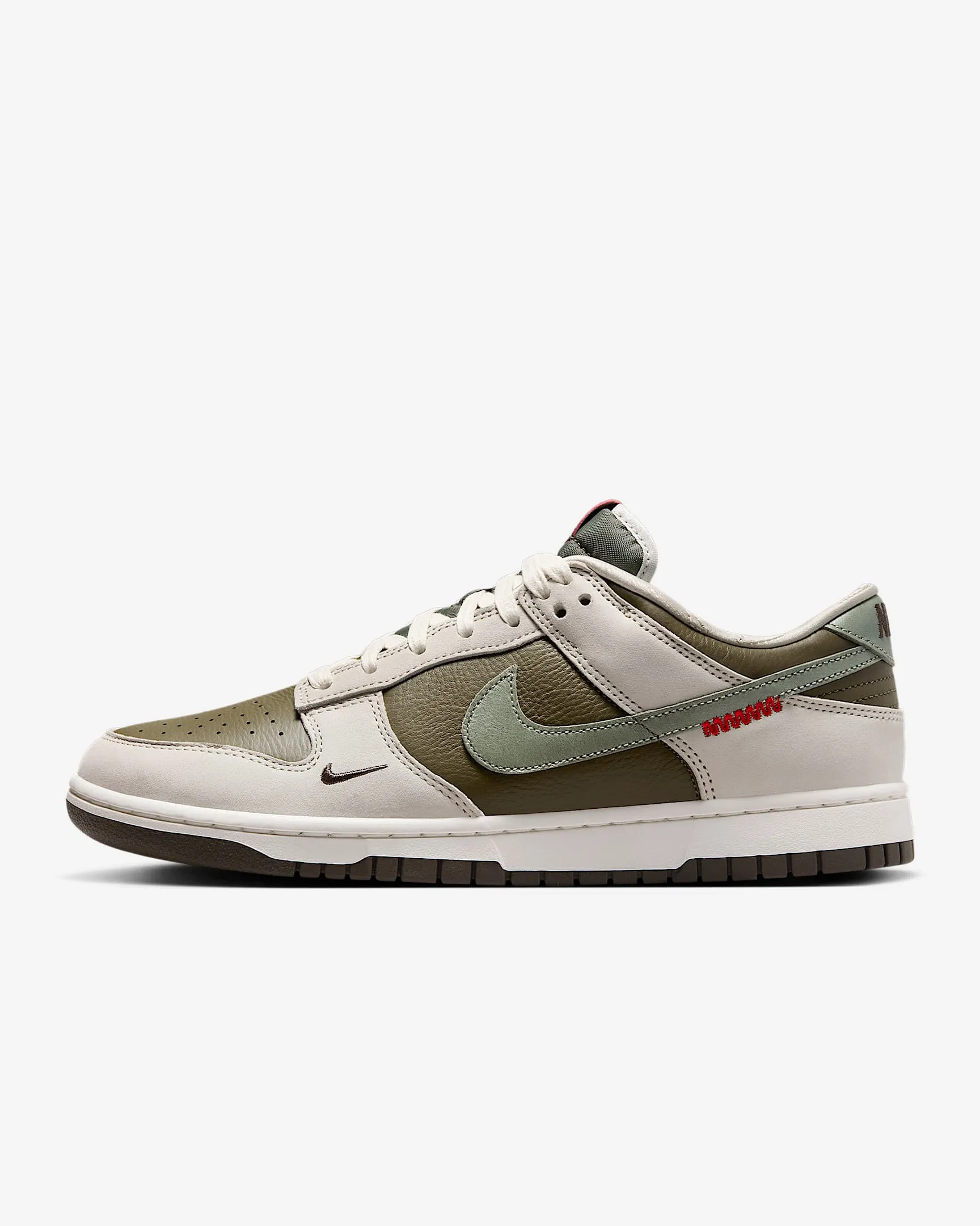 Nike Men's Dunk Low Retro Year Of The Snake Shoes - Medium Olive / Jade Horizon / Sail / Ironstone / University Red Nike High Top Volleyball Shoes