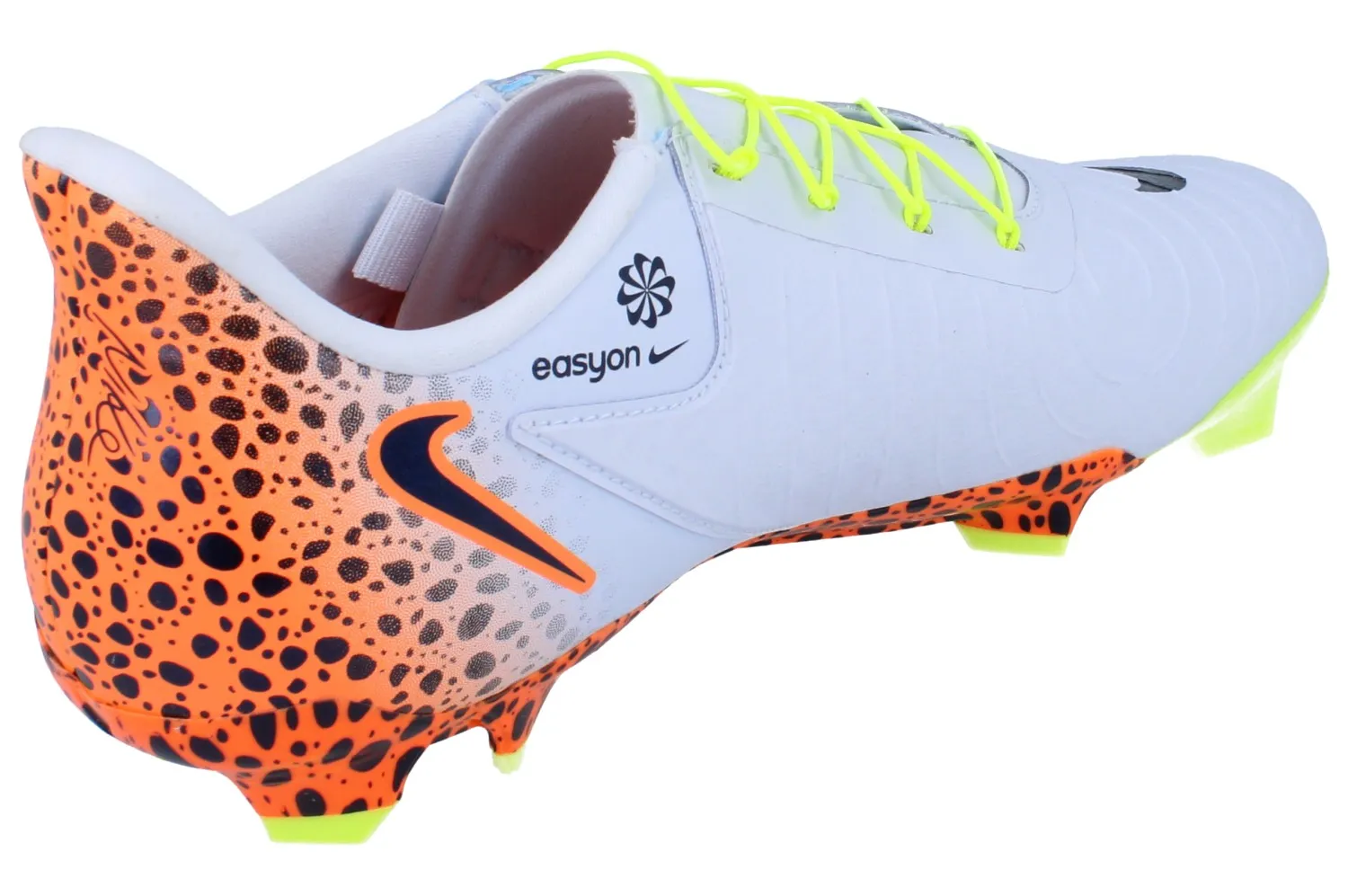 Discount Soccer Cleats Nike Phantom Gx II Academy Ease Fg/Mg Mens Football Boots Fn8199  900