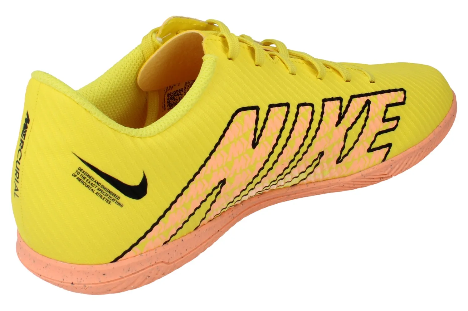 Megan Thee Stallion Nike Shoe Nike Vapor 15 Club IC Mens Football Boots DJ5969 780