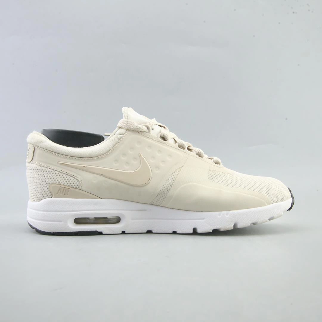 Running Shoes Or Barefoot NIKE AIR MAX ZERO