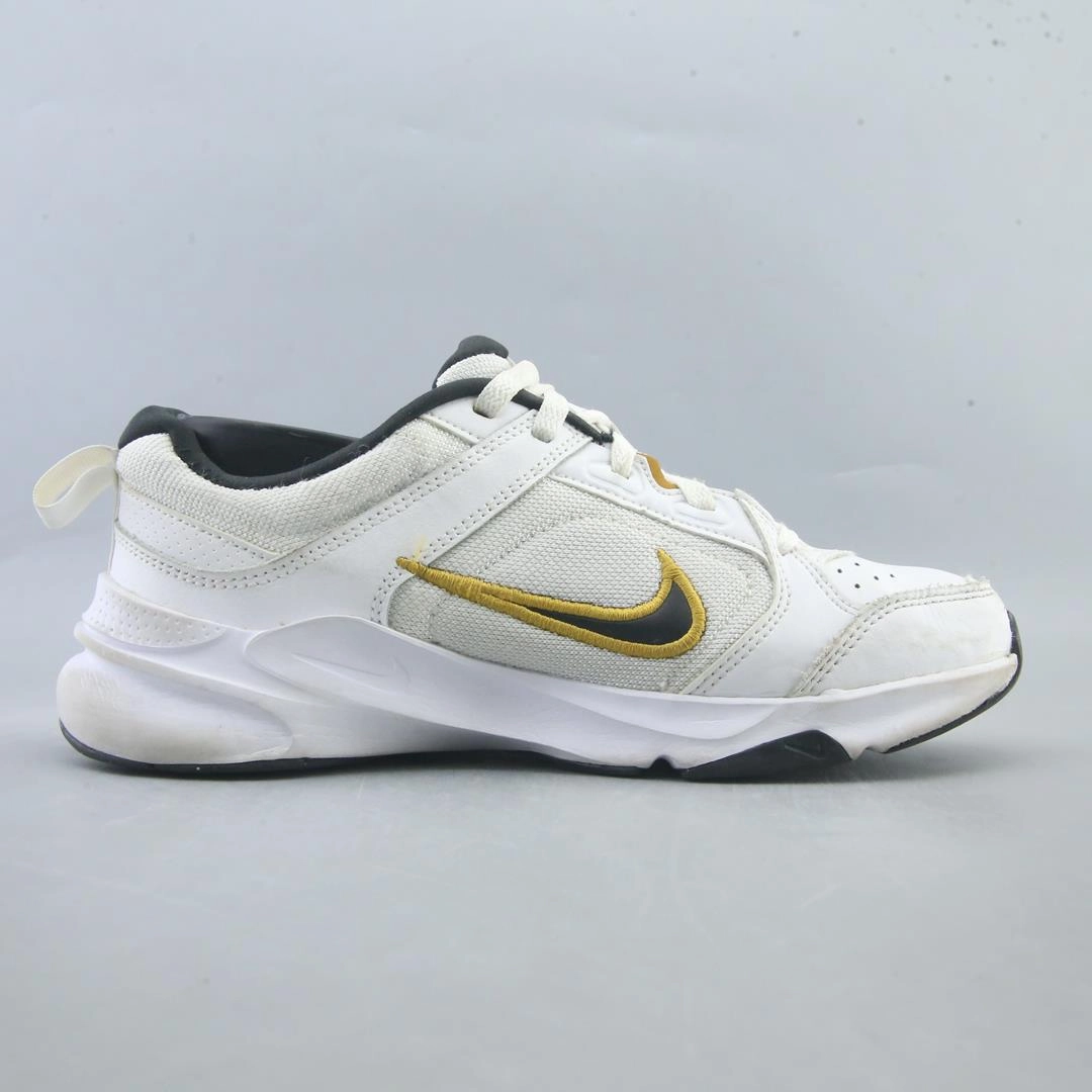 Alphabounce Em M Running Shoe NIKE  DEFY ALL DAY TRAINERS