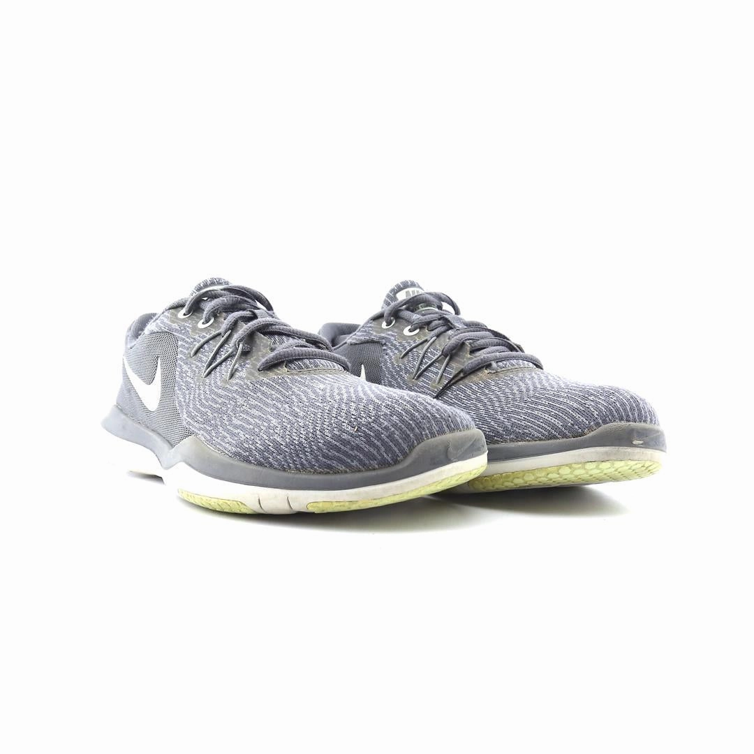 Flame Running Shoes NIKE  FLEX SUPREME TR 6