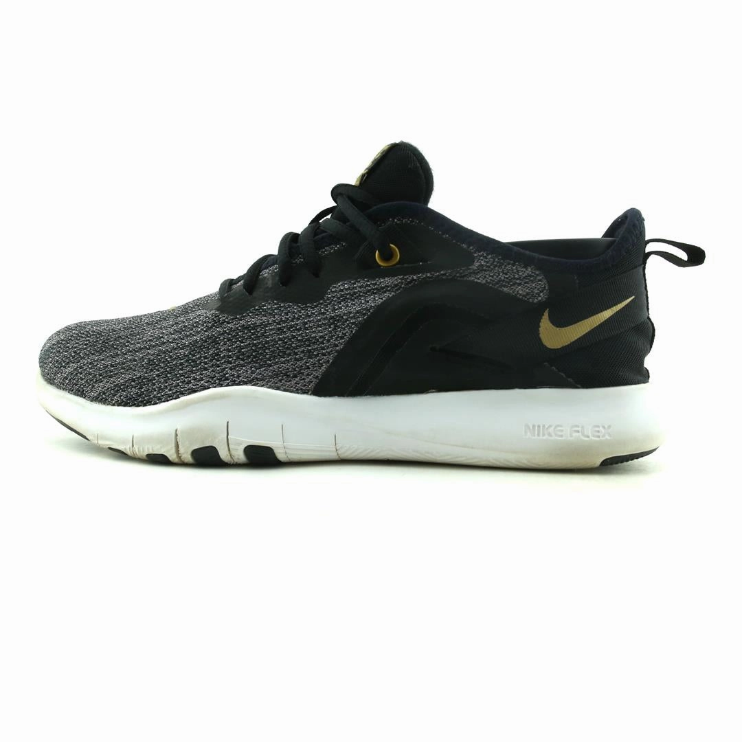 Running Shoe Geeks NIKE FLEX TR 9