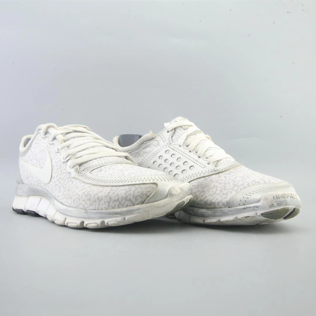 On The Run Shoe Store Clear Lake NIKE FREE 5.0