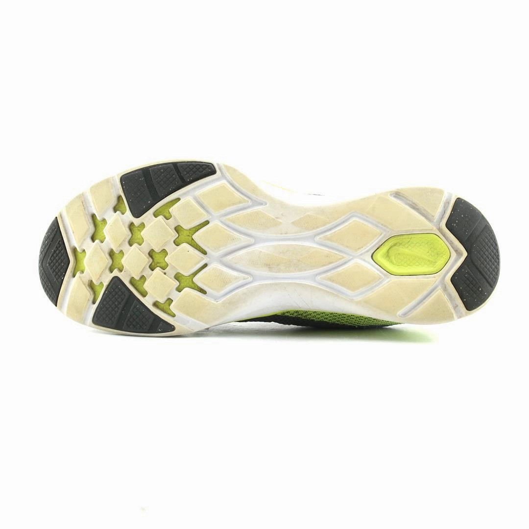 NIKE IN SEASON TR 6 Invincible 3 Road Running Shoes