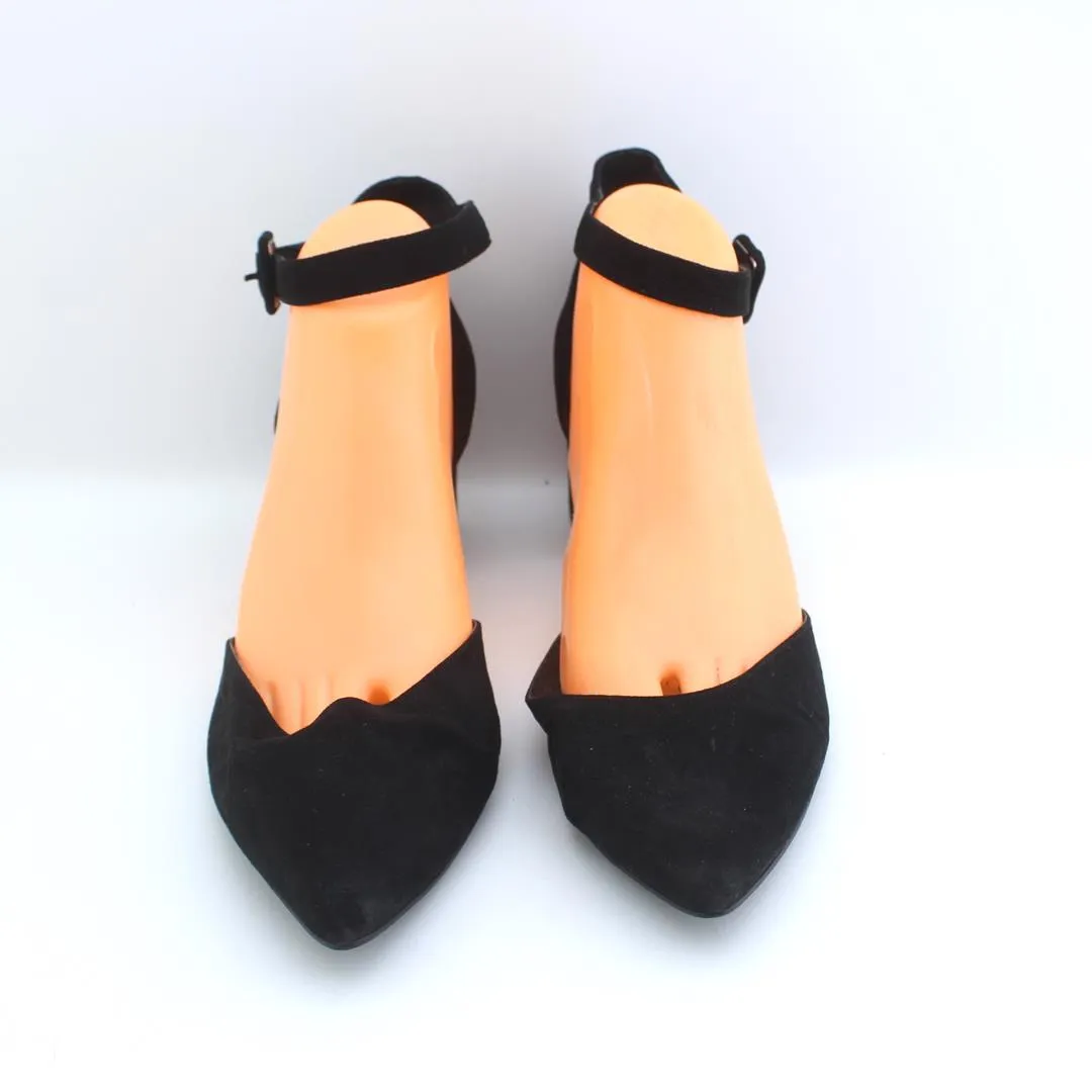 '-14TH & UNION . Thigh High Socks And Heels