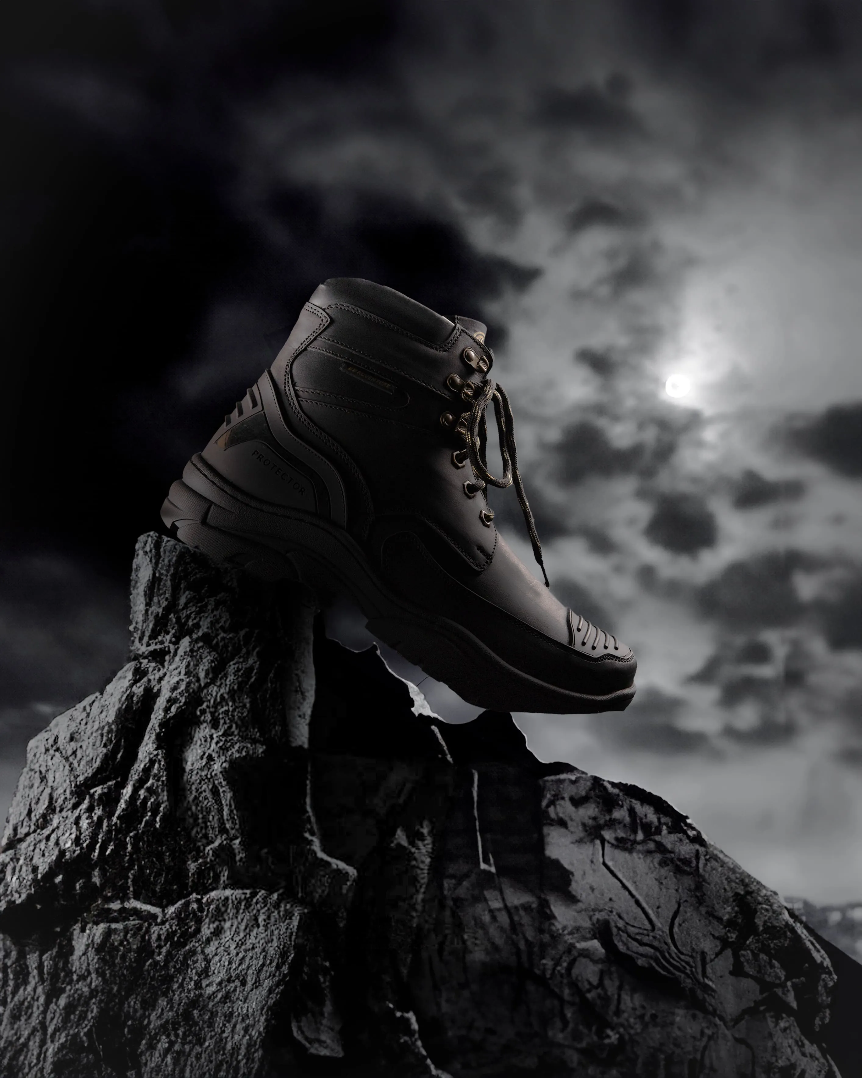 Bacca Bucci PROTECTOR Leather Motorcycle Boots for Men Wide Motorcycle Boots