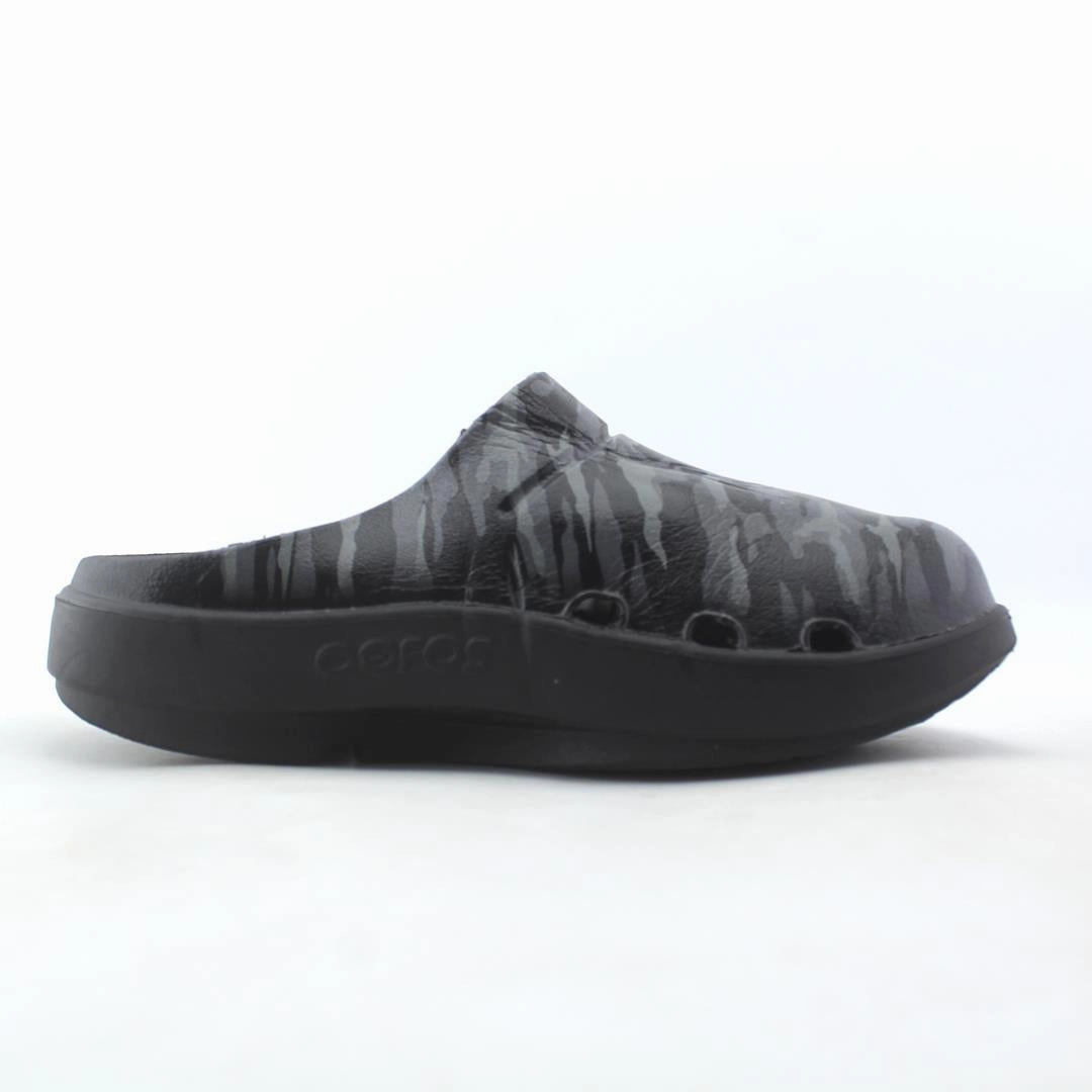 Arthur Slippers OOFOS OOCLOOG