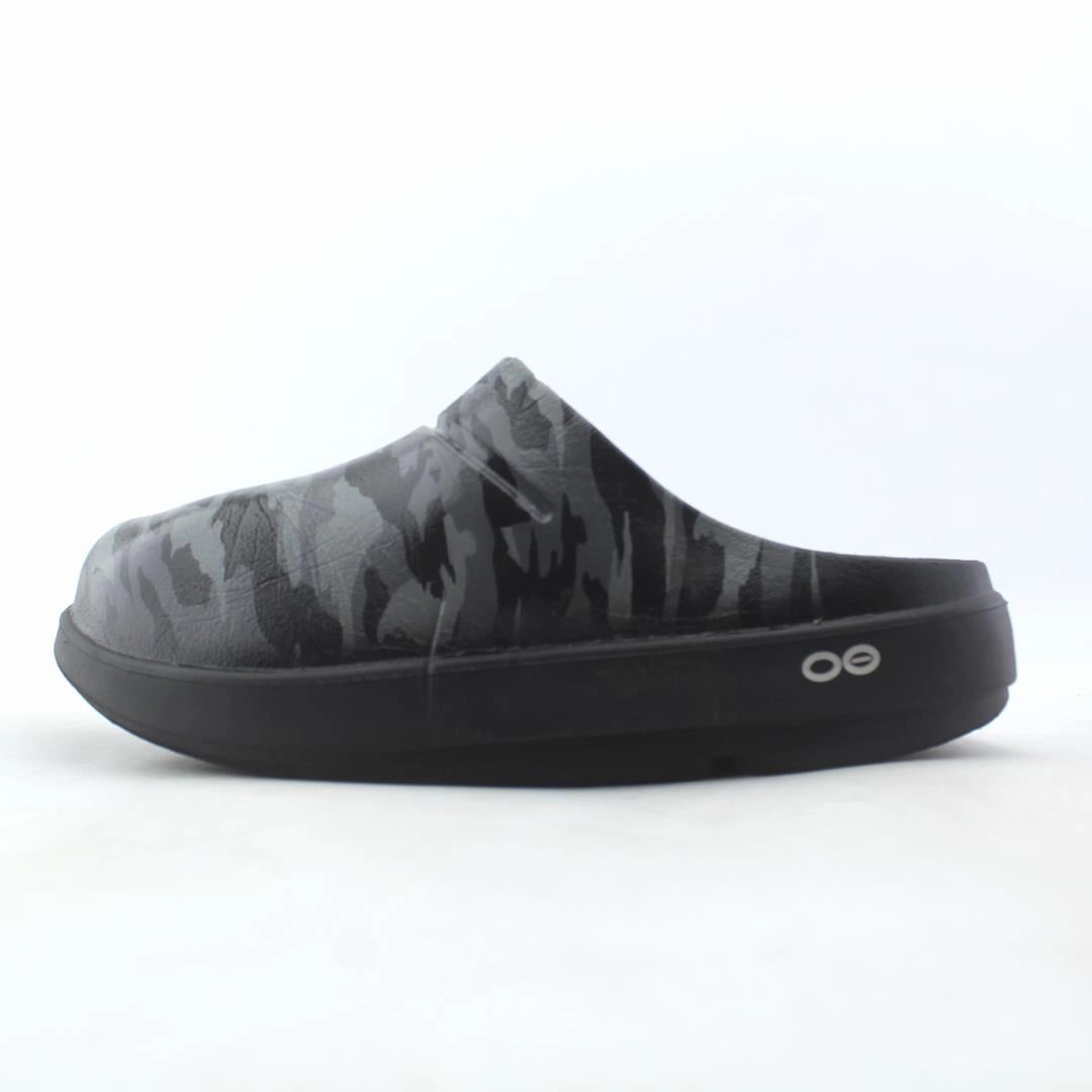 OOFOS OOCLOOG Cool Slippers