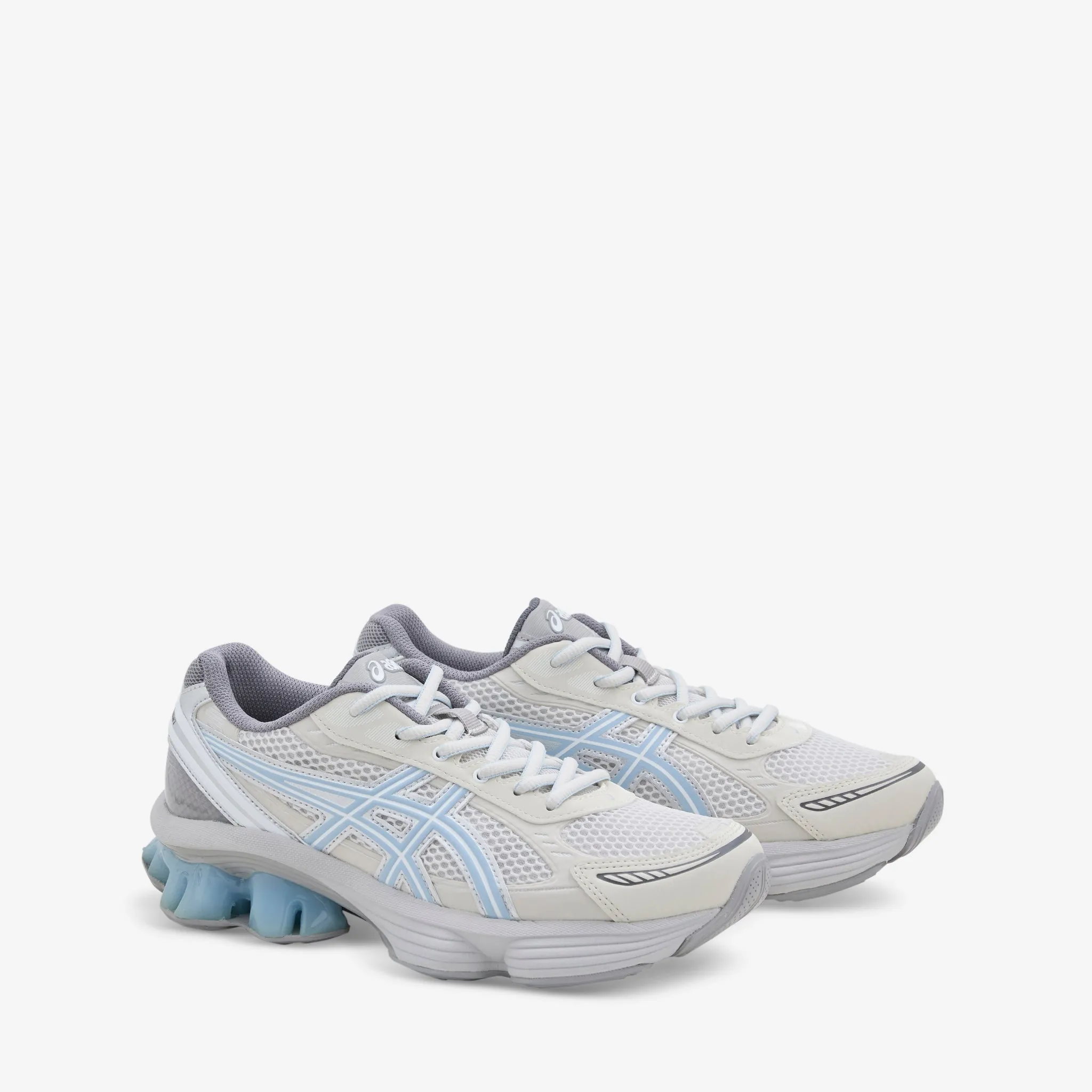 Asics Yeti Shoes emmi x Gel-Kinetic Fluent Cream | Soft Sky