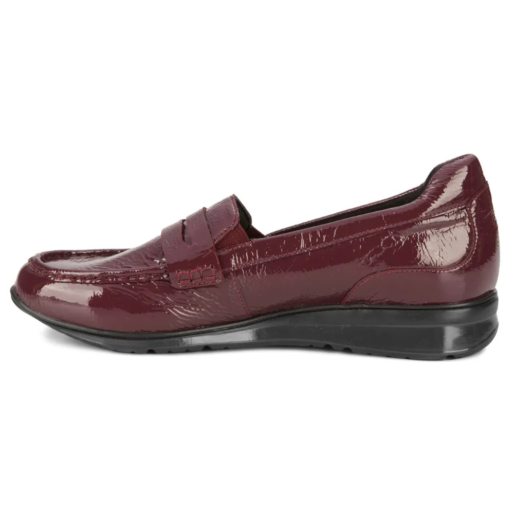 Ros Hommerson Dannon Berry Crinkle Patent Leather Loafer (Women's) Linen Suit With Loafers