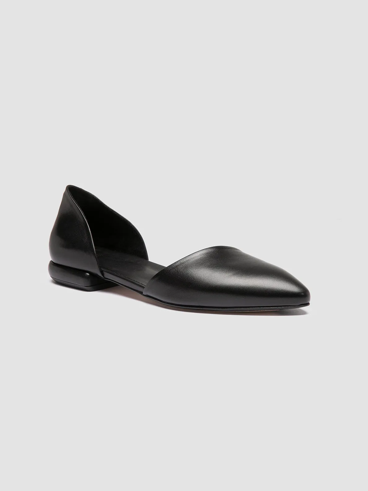 SUE 002 - Black Leather Ballerina Shoes Miumiu Loafers