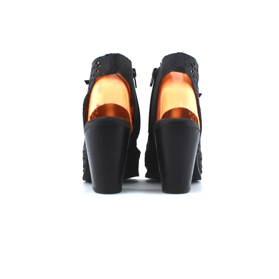 High Heel Shoe Vase SODA  .