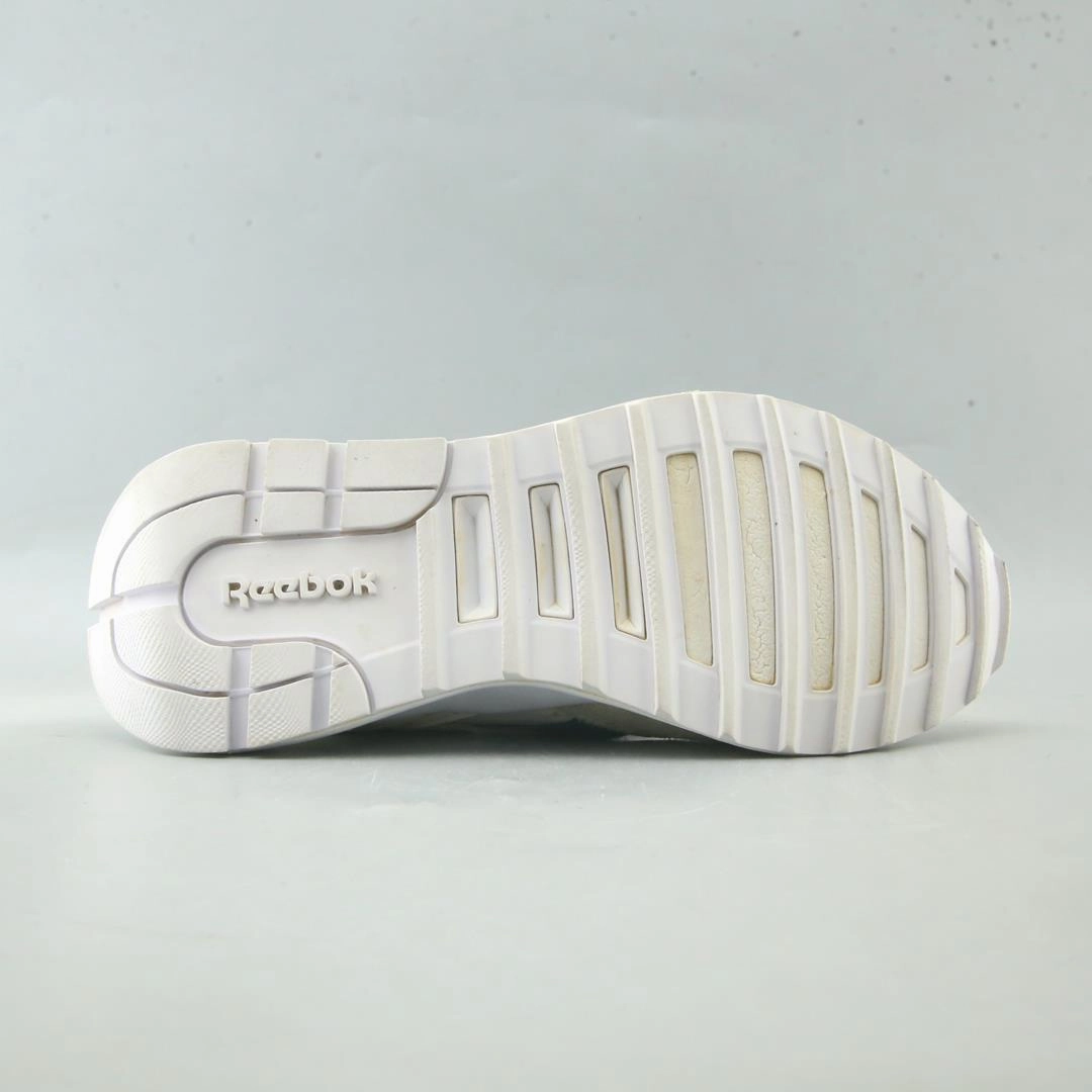 REEBOK CLASSIC LEATHER LEGACY AZ Running Shoes Large Toe Box