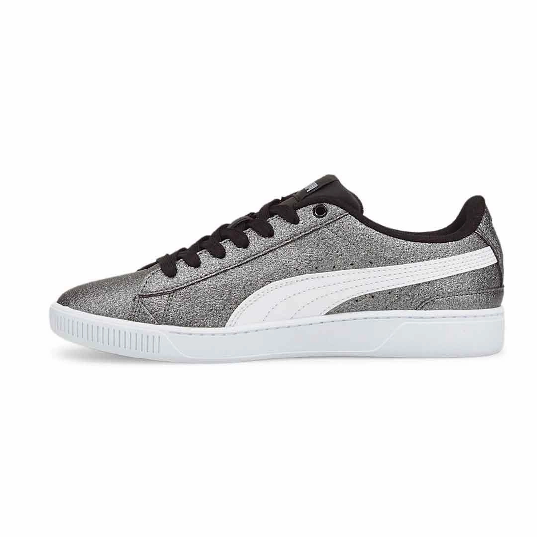 Puma - Kids' (Junior) Vikky V3 Glitz Shoes (384701 01) Puma Ipl Cricket Shoes