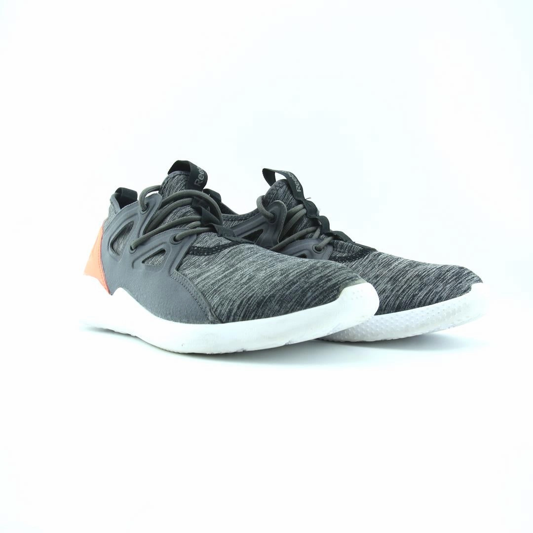 REEBOK QUICK MOTION Top Cushioned Running Shoes