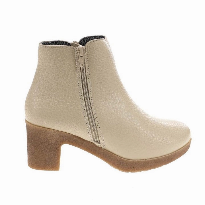 Sovella Women's Kelly Skechers Boots