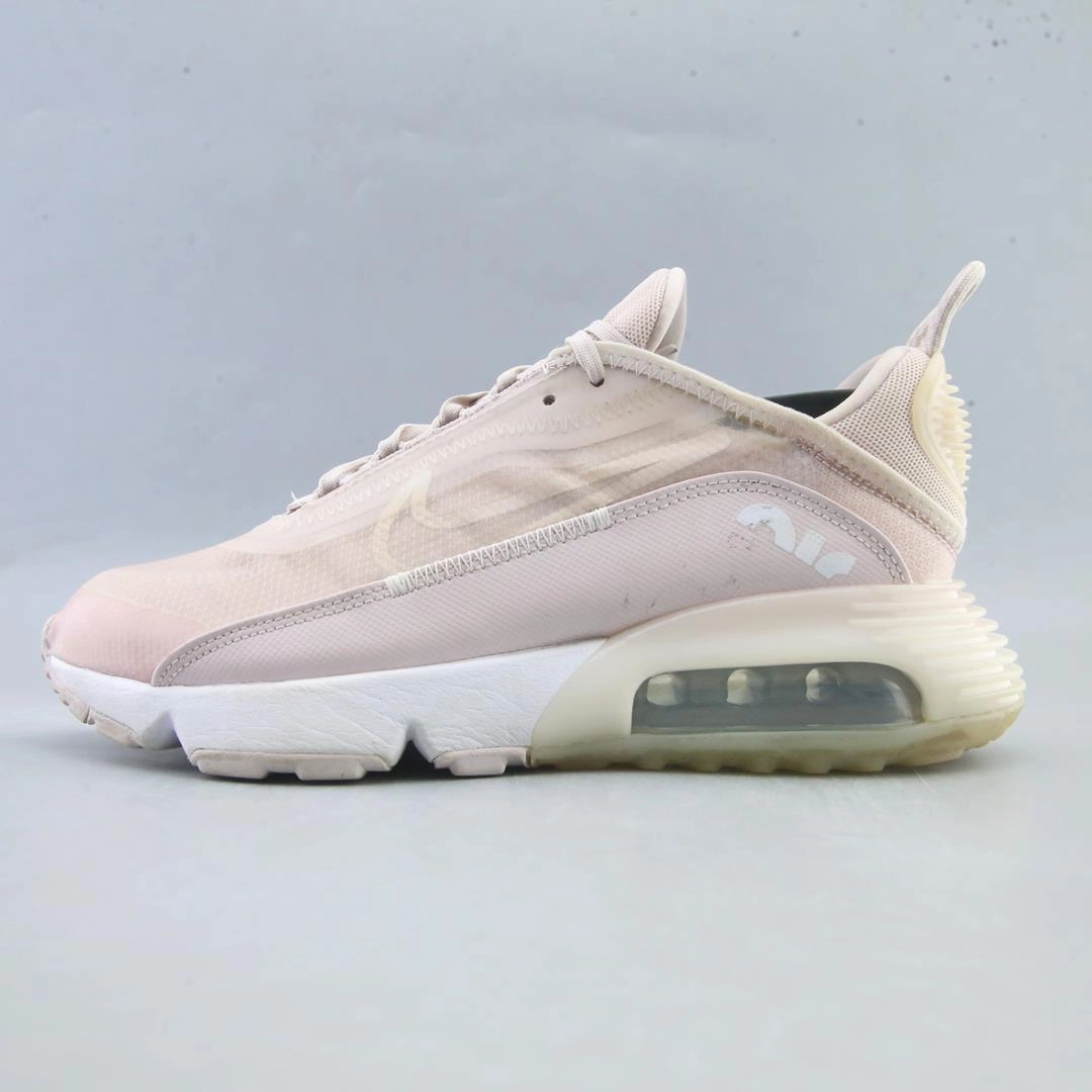 NIKE AIR MAX 2090 Good Barefoot Running Shoes