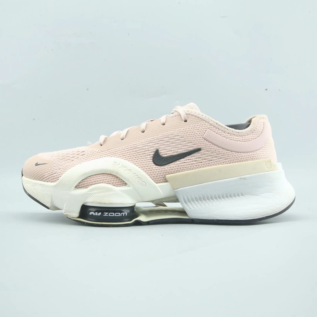 NIKE  ZOOM SUPERREP 4 Basketball Shoes That Are Good For Running
