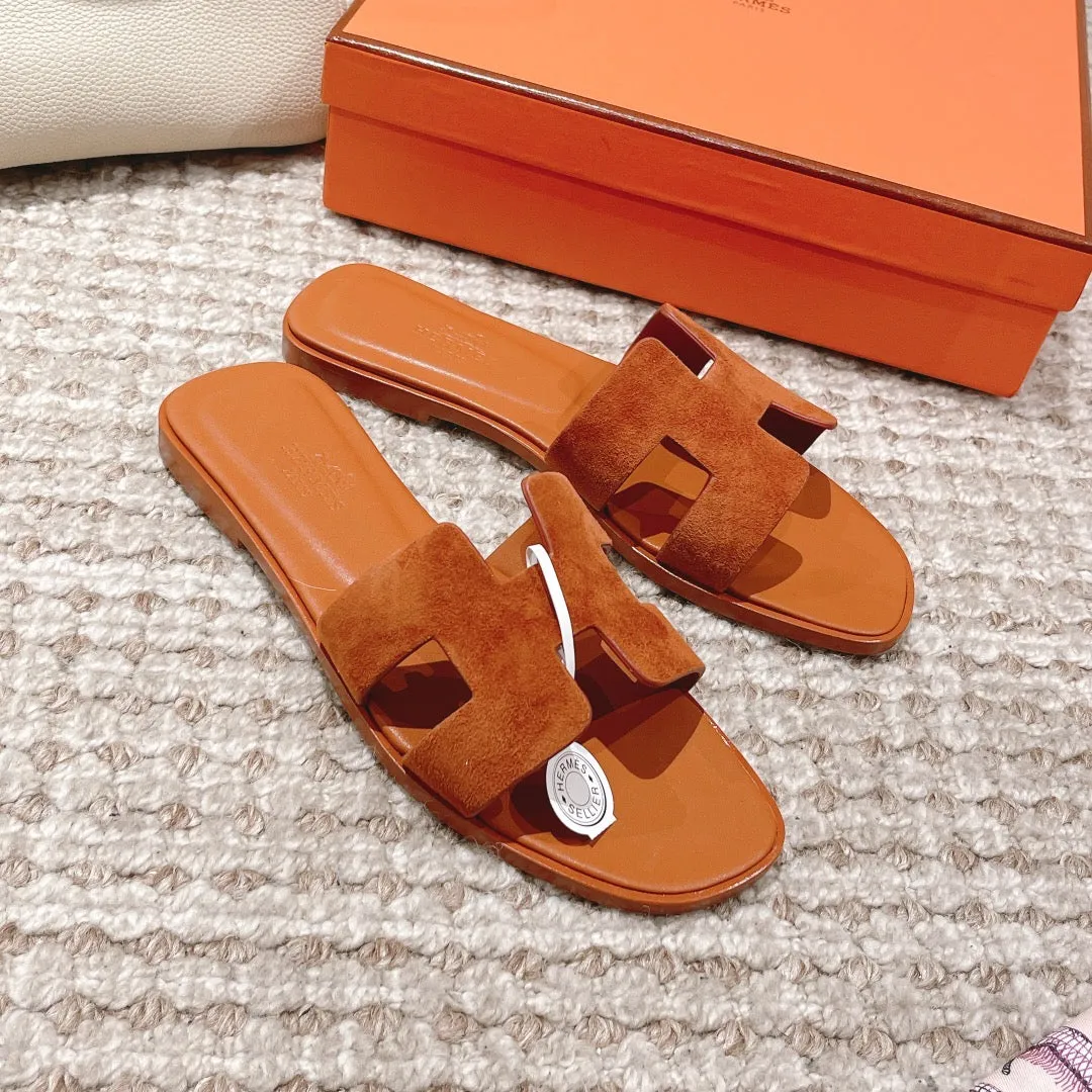 Sandals Closed Toe SE1089 H Oran Sandal /  Size4-11