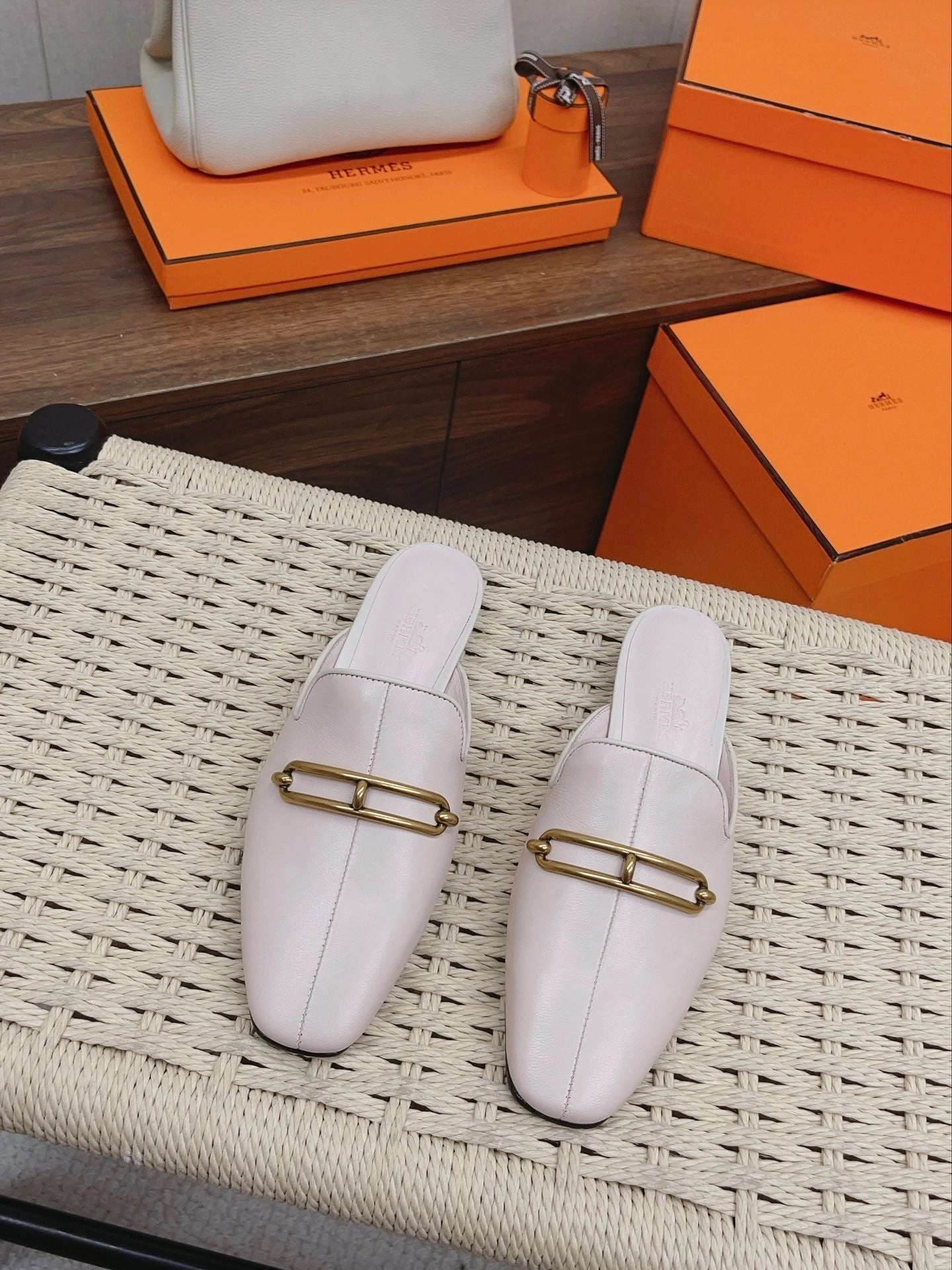 SE1189 H Oz Mule / Size5-10 At Wool Slippers