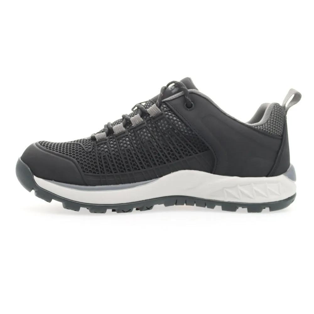 Vestrio Hiking Shoes