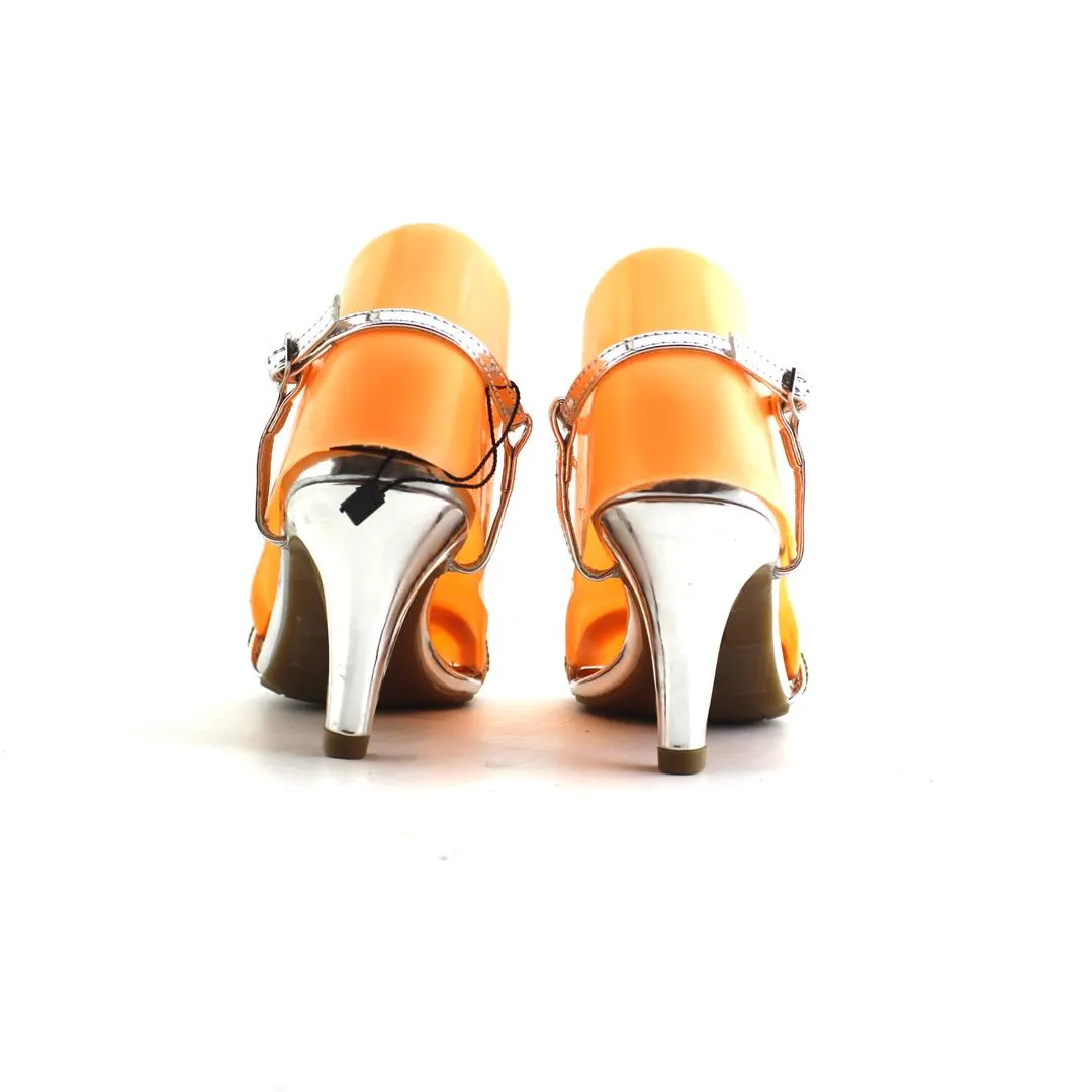 2 LIPS TOO ENDLESS 13 Ladies In High Heels