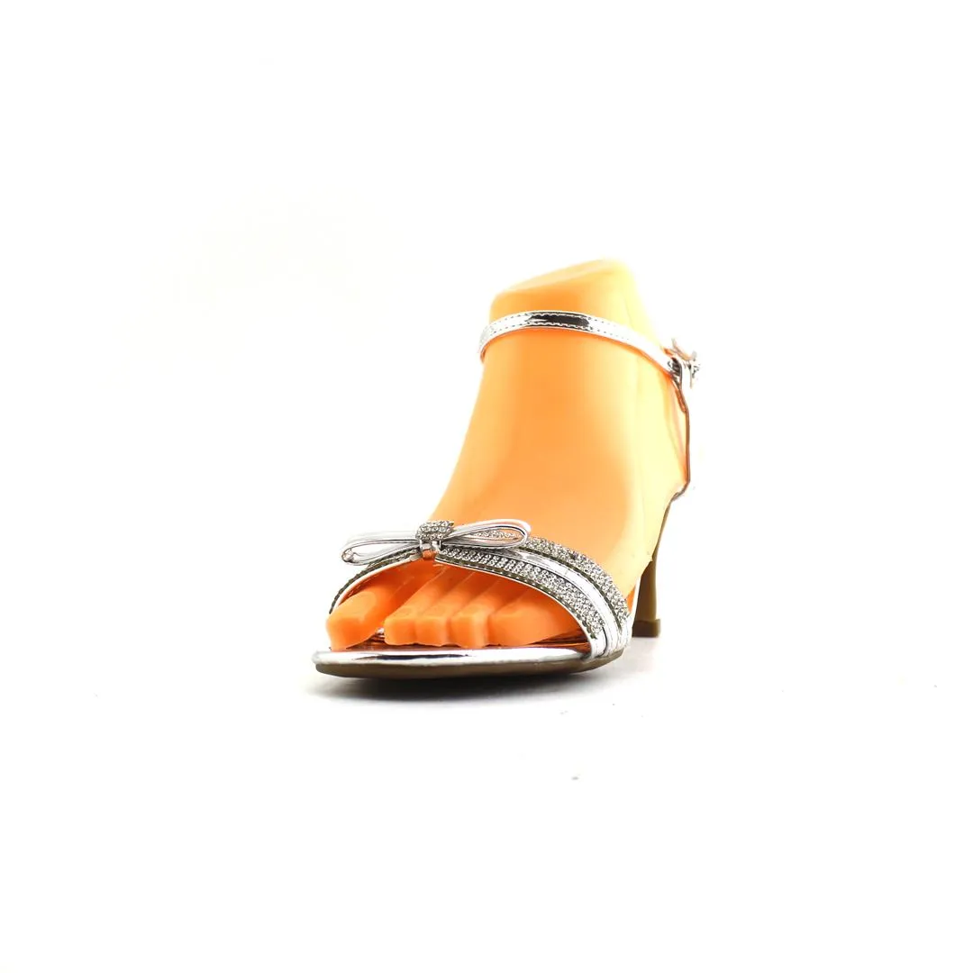 High Heels Queen 2 LIPS TOO ENDLESS 13