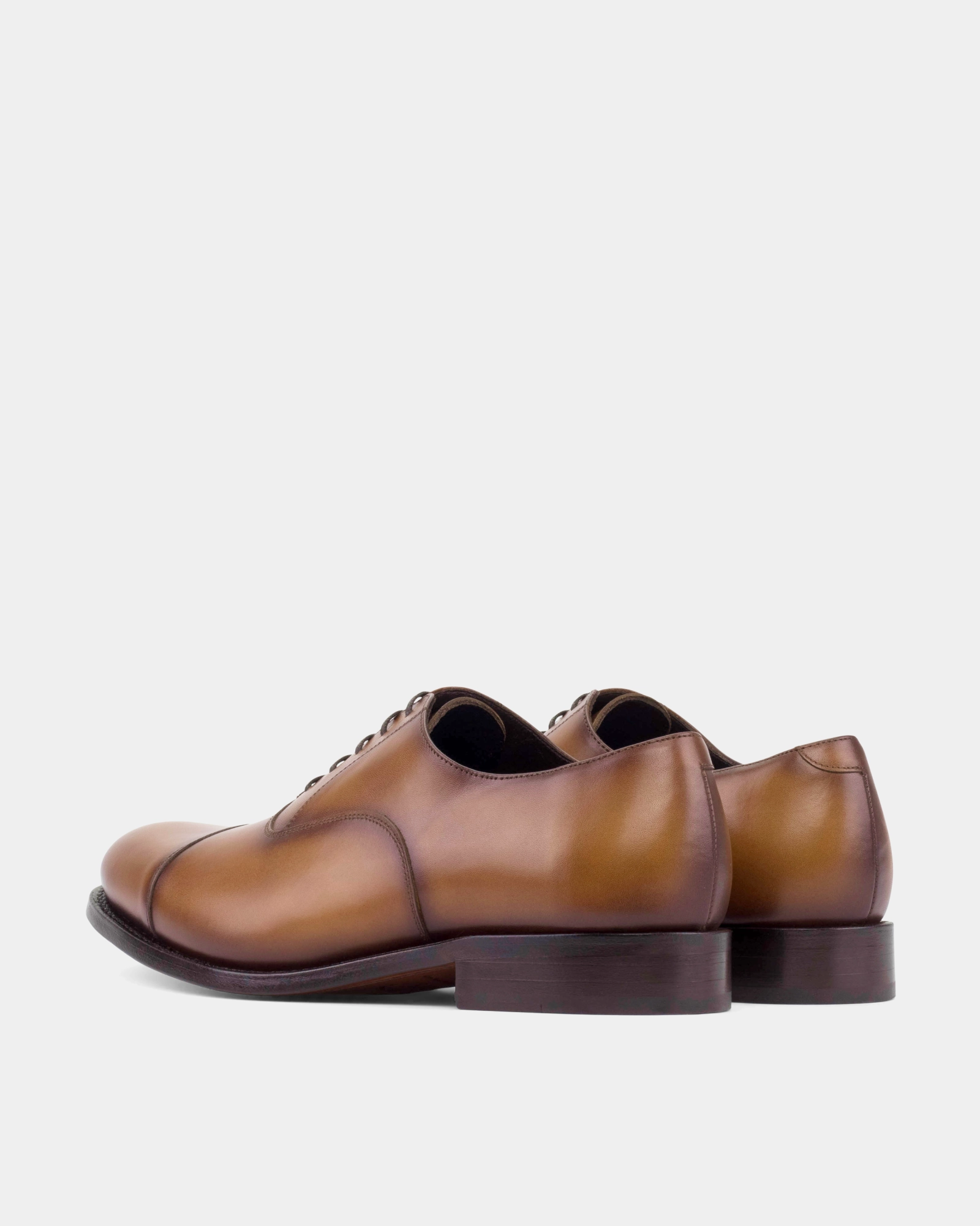 Ashford Tobacco Cap Toe Oxford - 675 Slip On Oxford