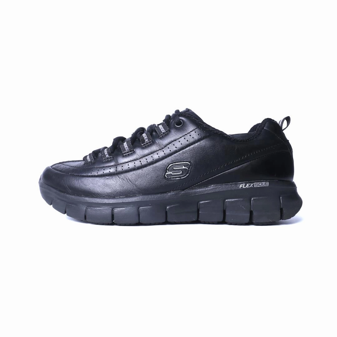 Performance Running Shoes SKECHERS SURE TRACK TRIKKLE