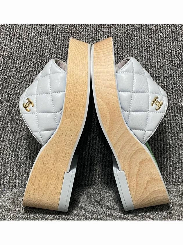 Picture Of Slippers slippers 250 Chanel