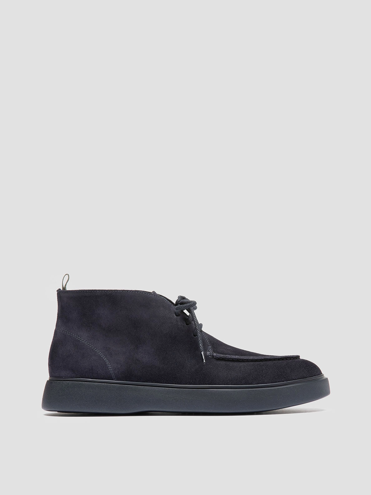 Casual Dress With Boots FRAME 002 - Navy Suede Chukka Boots