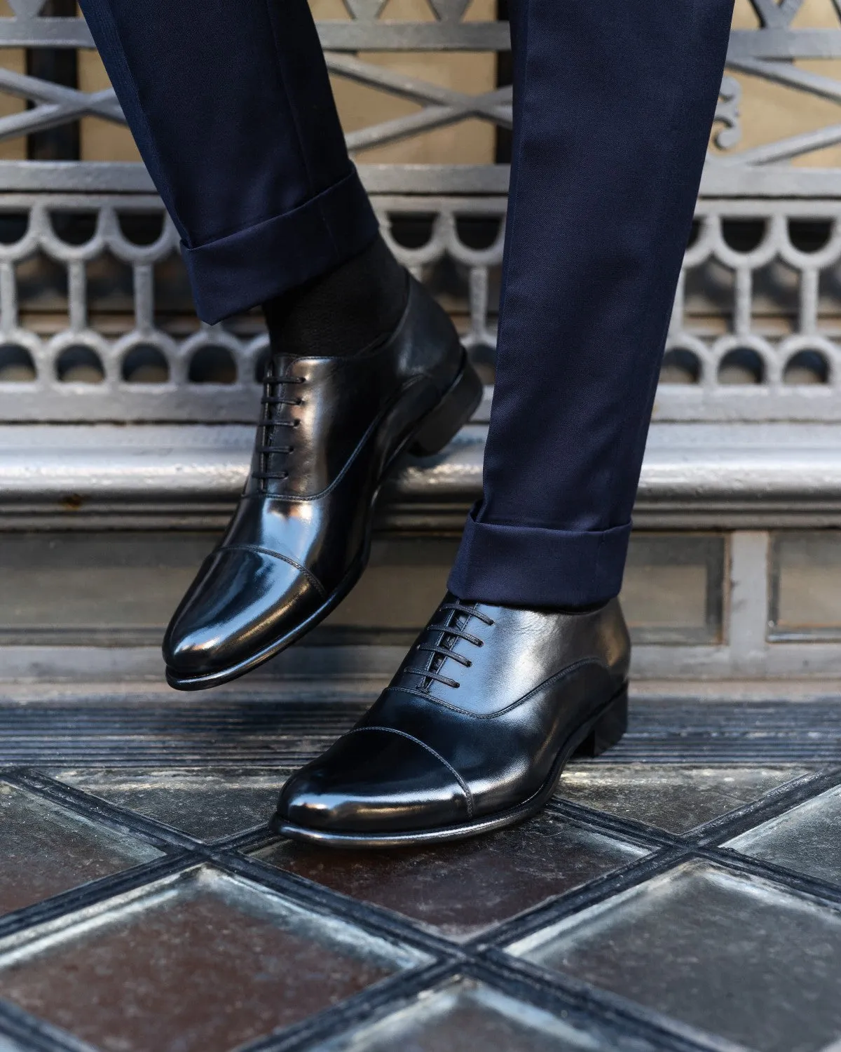 Dress With Oxfords The Cagney II Stitched Cap-Toe Oxford - Nero