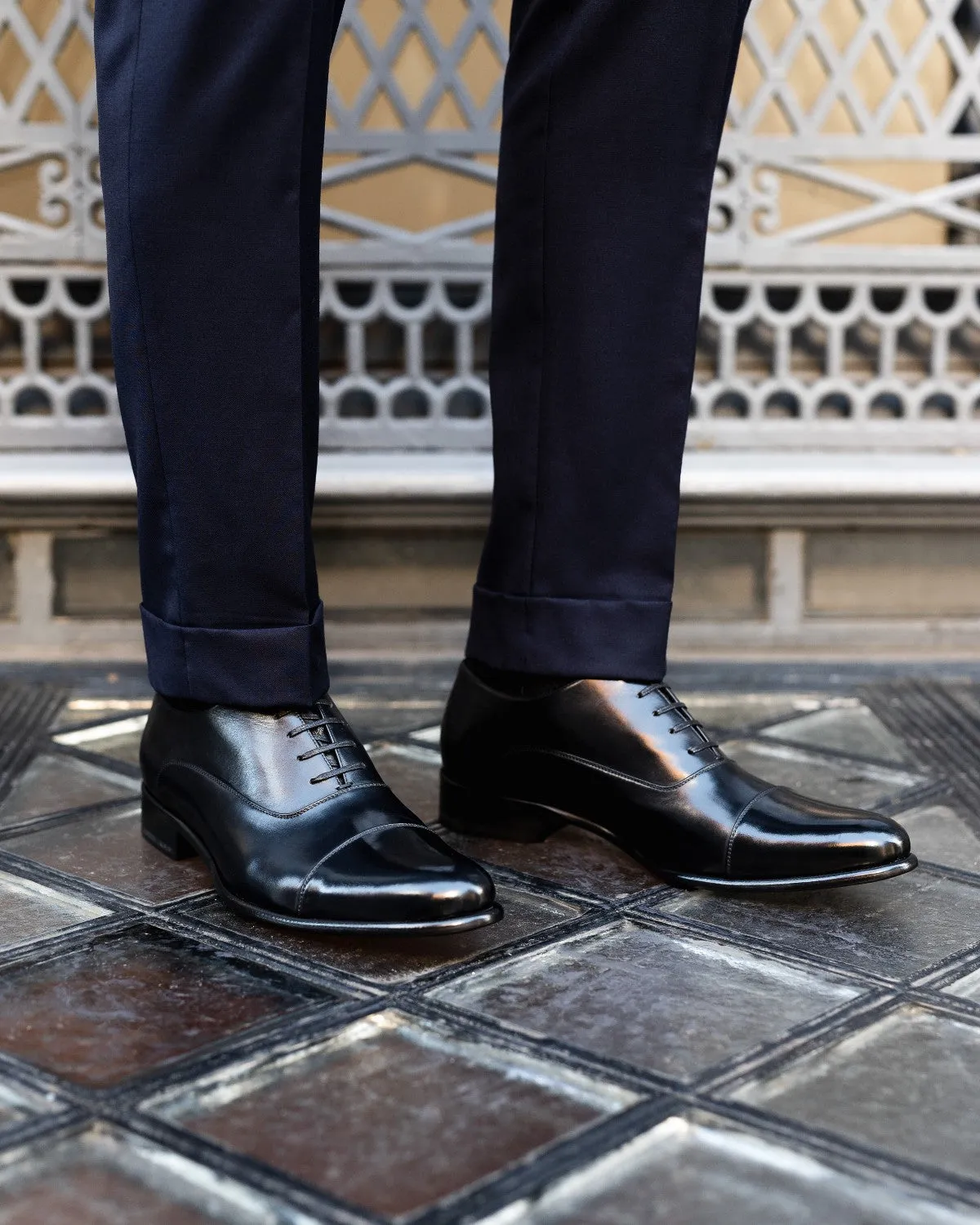 The Cagney II Stitched Cap-Toe Oxford - Nero Oxford Cap Toe Dress Shoes