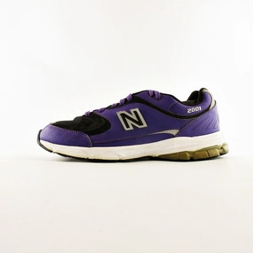 NEW BALANCE 2001 Pink And Purple New Balances