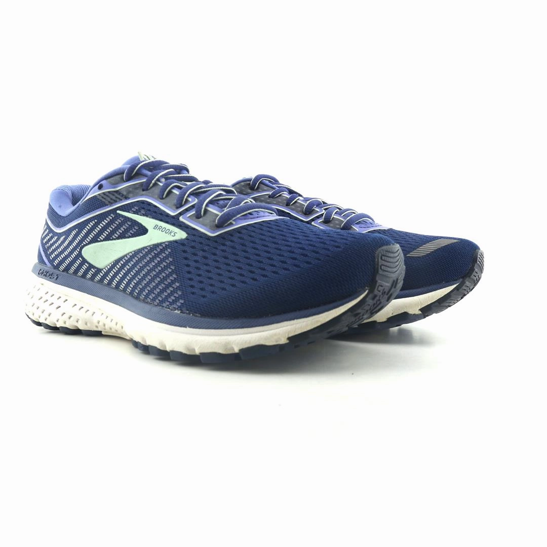 Spikes Running Shoes BROOKS GHOST 12