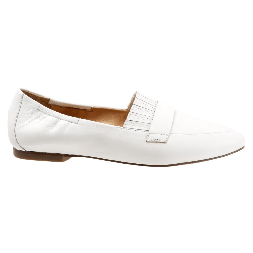 Loafers With Soles Trotters Emotion White Leather Slip-On (Women's)